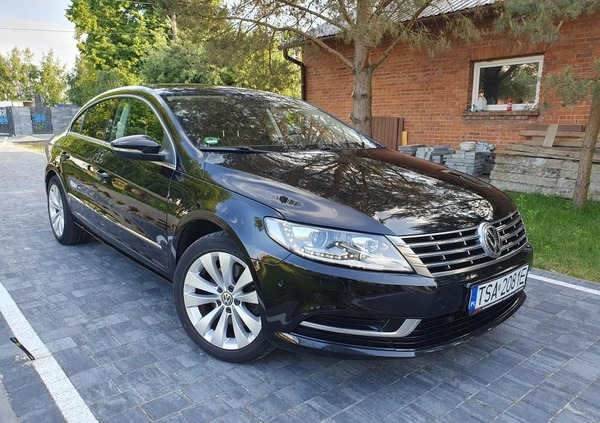 Volkswagen CC cena 61500 przebieg: 168500, rok produkcji 2016 z Sandomierz małe 121